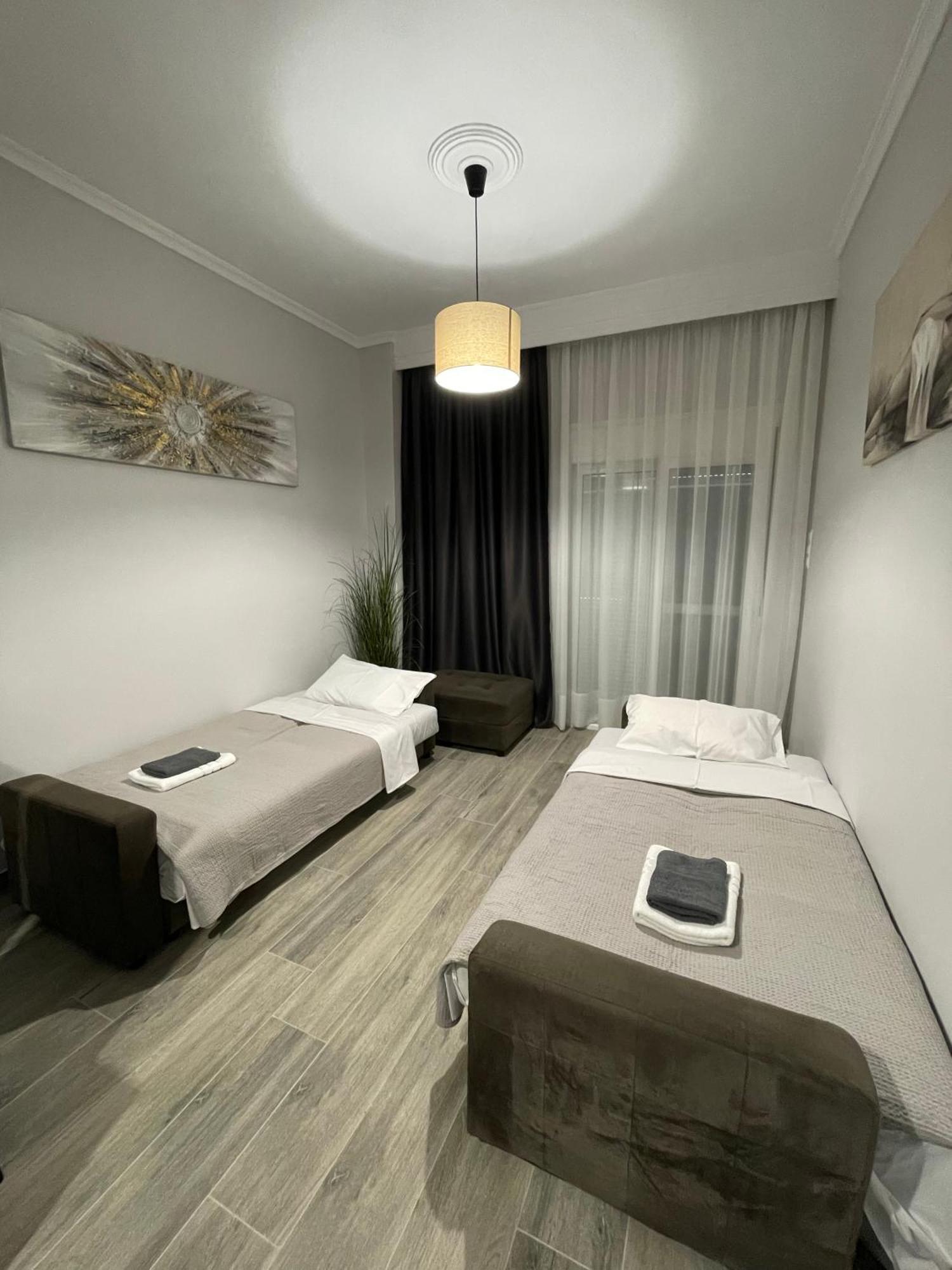 Dt Luxury Apartment Néa Péramos Kültér fotó