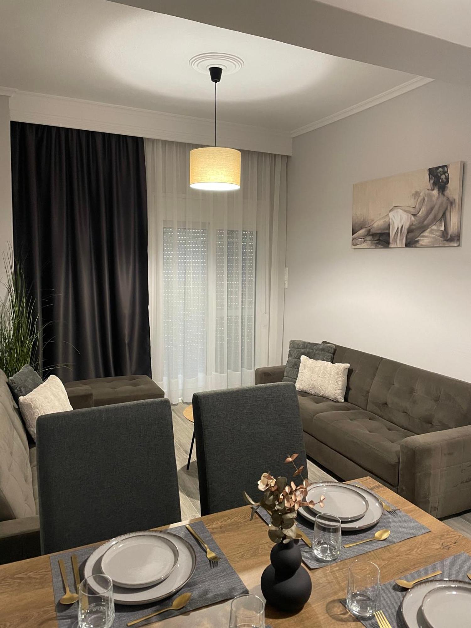 Dt Luxury Apartment Néa Péramos Kültér fotó